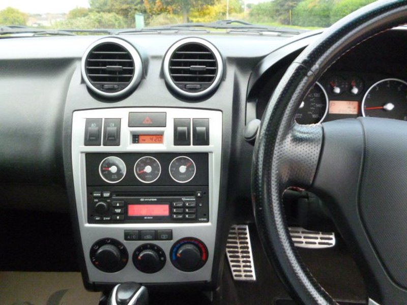 HYUNDAI COUPE