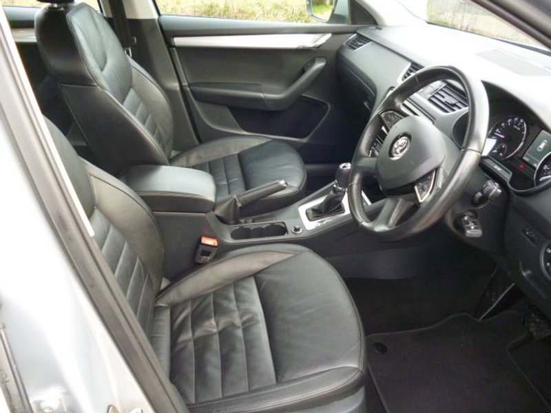 SKODA OCTAVIA