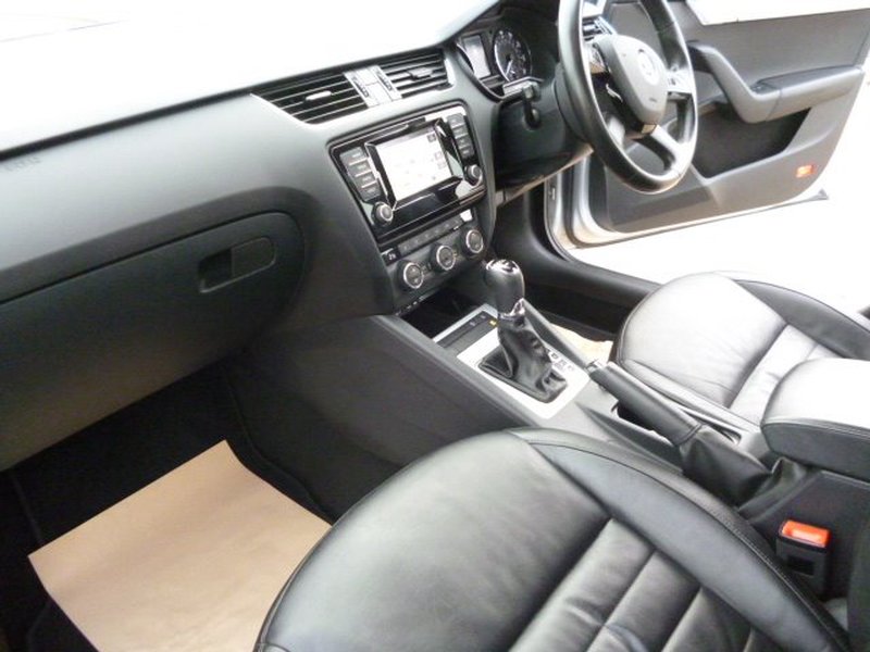 SKODA OCTAVIA
