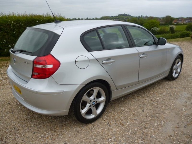 View BMW 1 SERIES 118D SPORT ONLY 31000 MILES