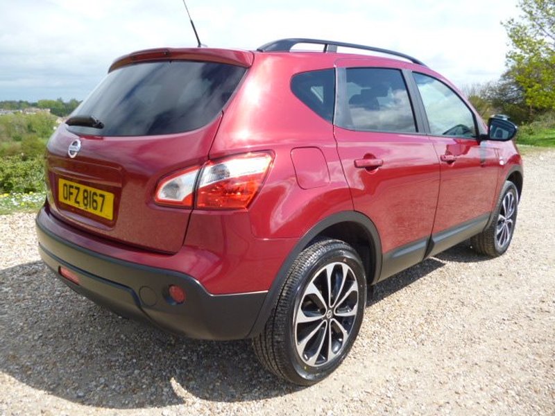 View NISSAN QASHQAI 360 1.6