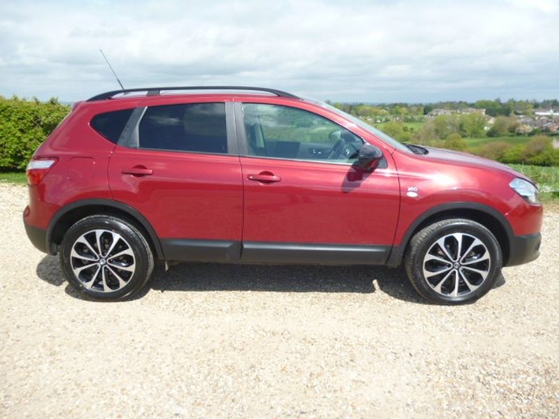 View NISSAN QASHQAI 360 1.6