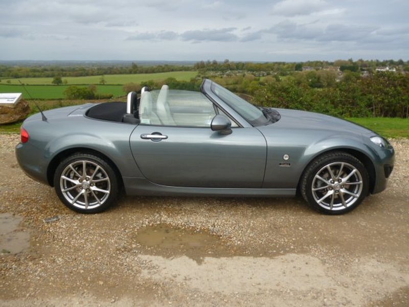 MAZDA MX-5