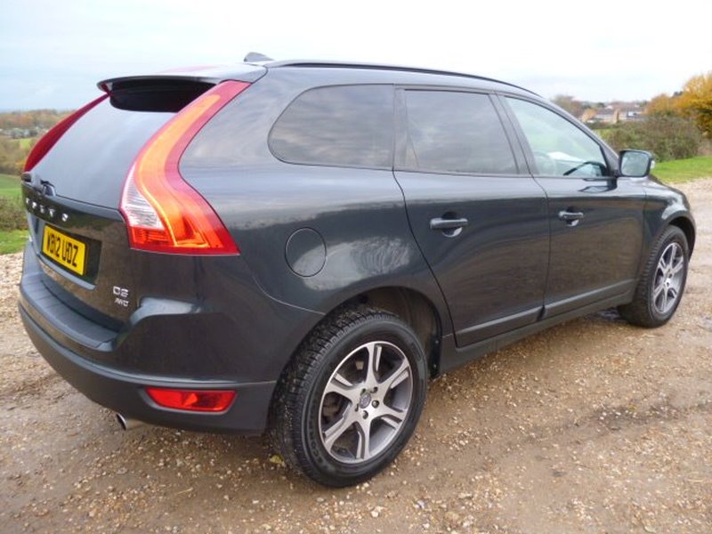 View VOLVO XC60 D3 ES AWD