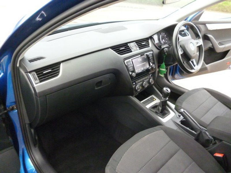 SKODA OCTAVIA