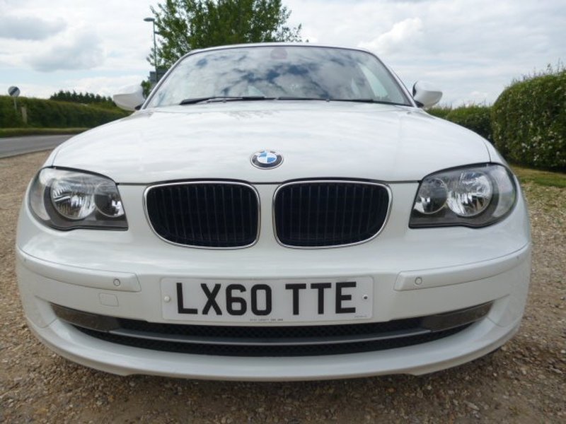 BMW 1 SERIES