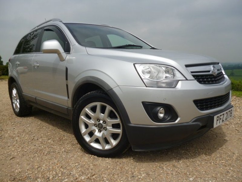 View VAUXHALL ANTARA 2.2 CDTi 163 4WD  EXCLUSIV