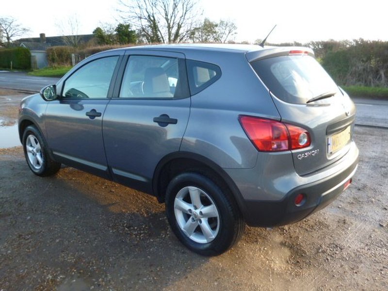 NISSAN QASHQAI