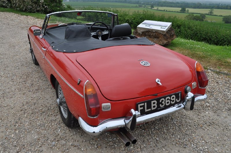 View MG MGB ROADSTER