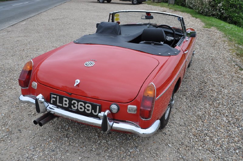 View MG MGB ROADSTER