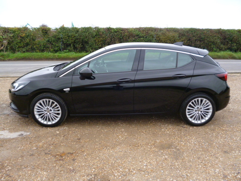 VAUXHALL ASTRA