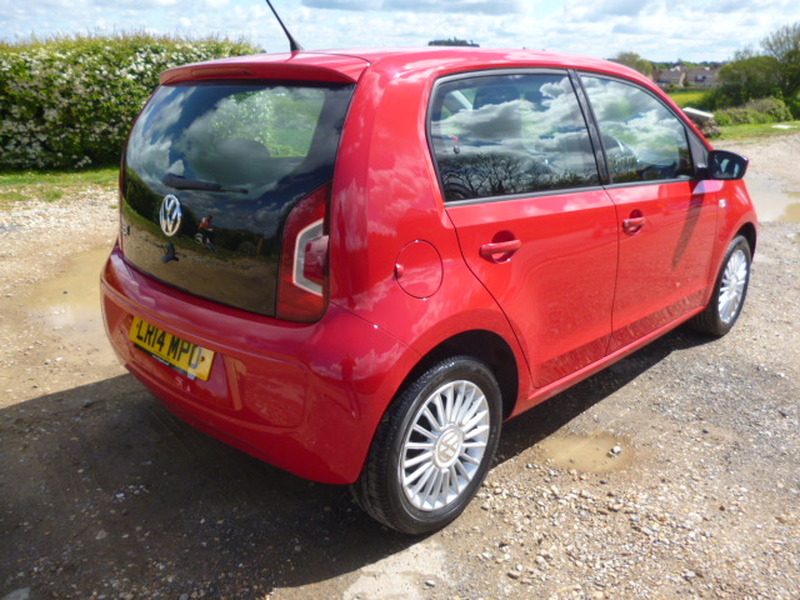 View VOLKSWAGEN UP HIGH UP 5 DOOR £20 TAX SAT NAV