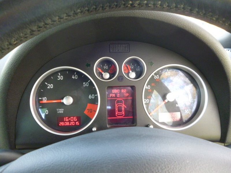 AUDI TT
