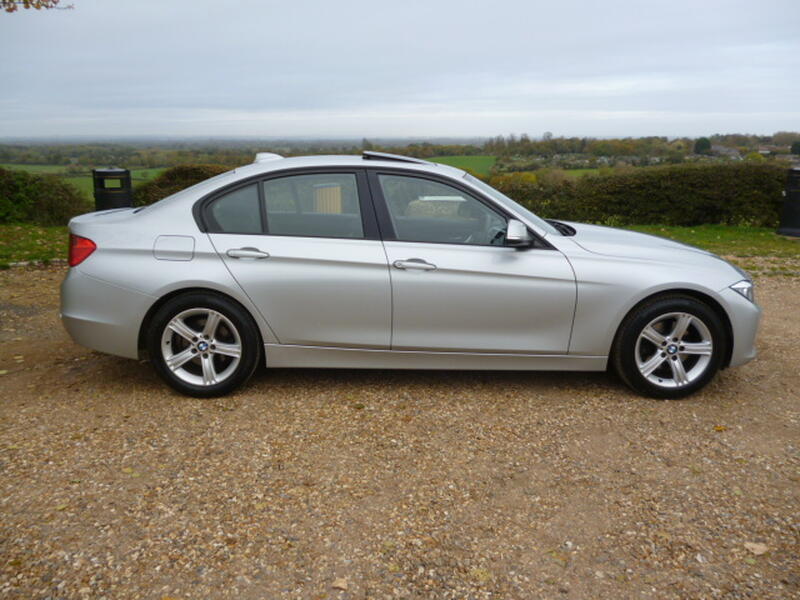 View BMW 3 SERIES 320D SE AUTO £35 TAX FBMWSH