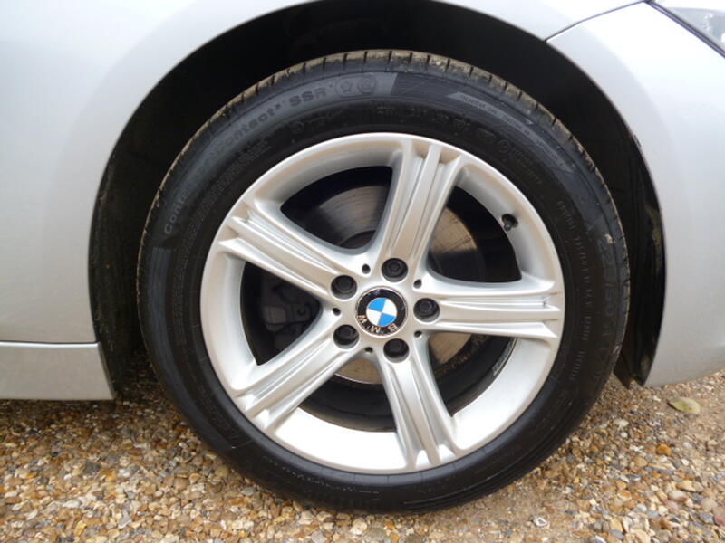 BMW 3 SERIES