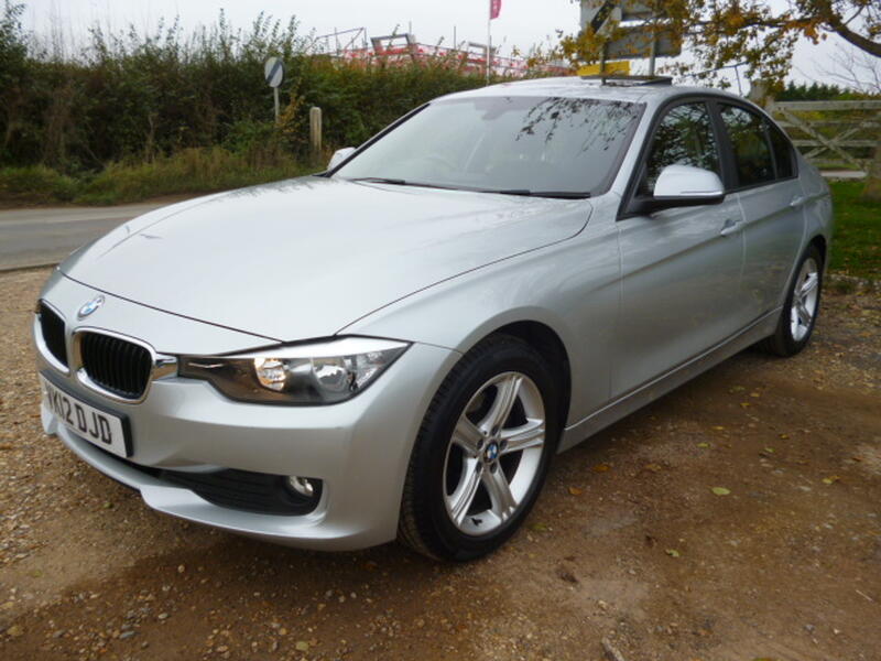 BMW 3 SERIES