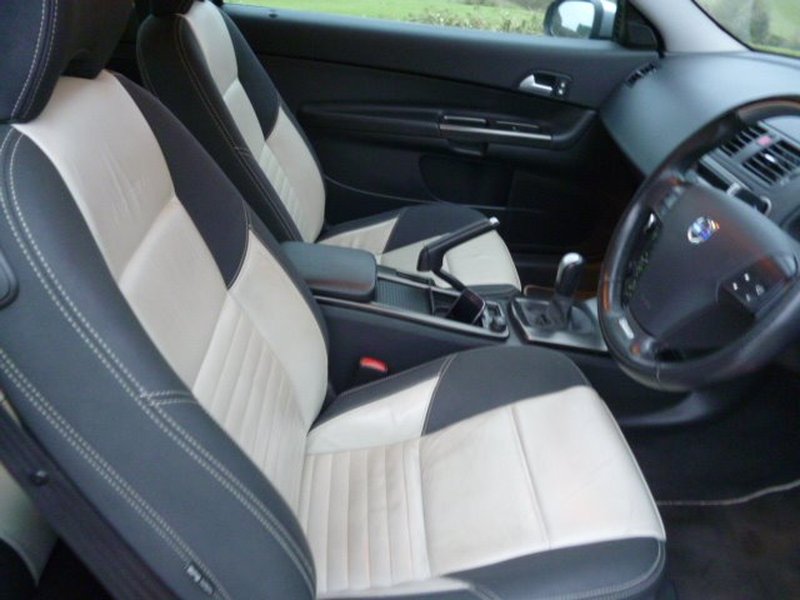 VOLVO C30