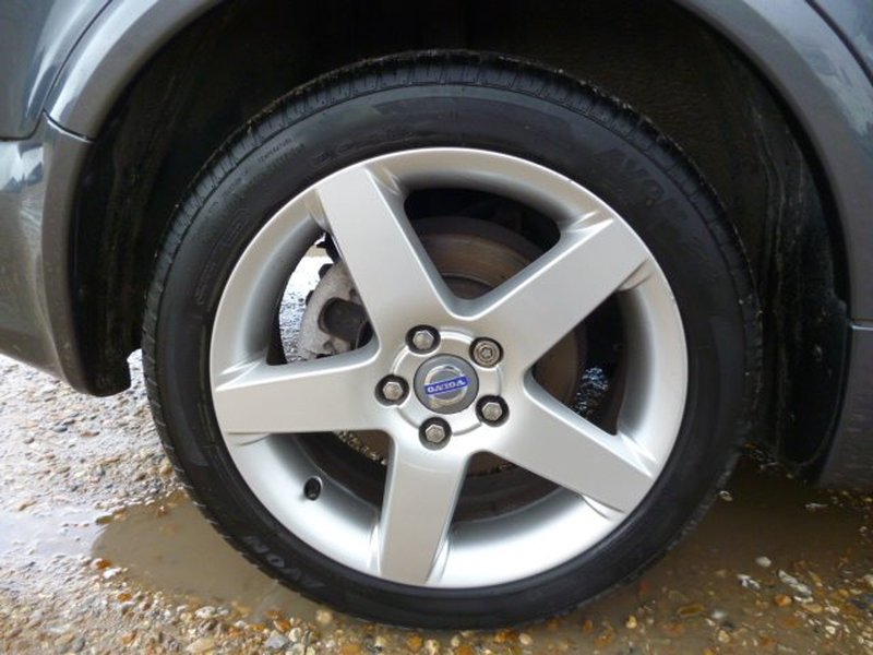 VOLVO C30