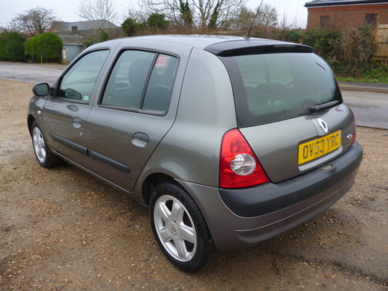RENAULT CLIO