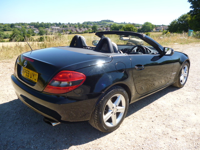 View MERCEDES-BENZ SLK SLK 200 KOMPRESSOR 1 OWNER FSH HIGH SPEC