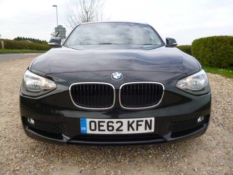 View BMW 1 SERIES 116D EFFICIENTDYNAMICS