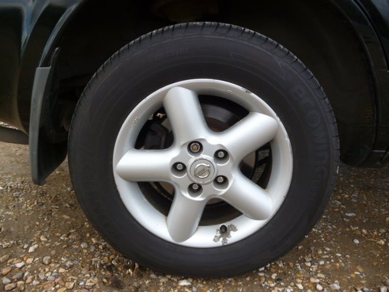 NISSAN X-TRAIL