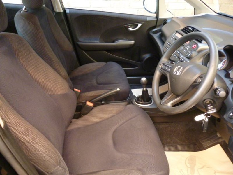 HONDA JAZZ