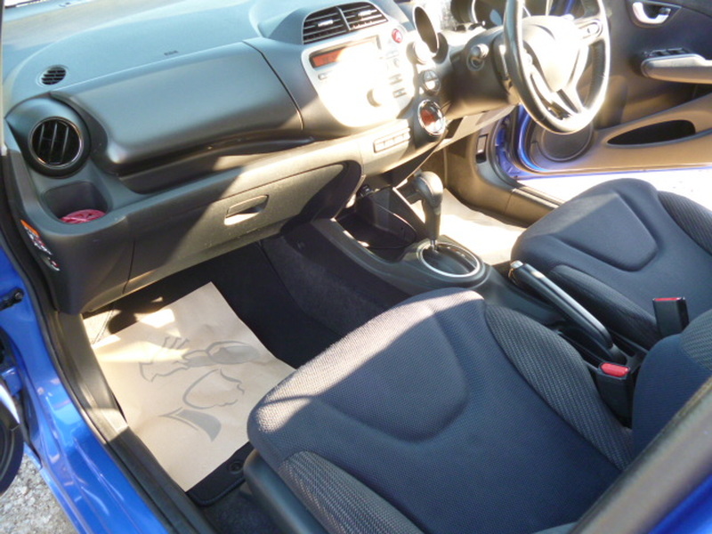 HONDA JAZZ