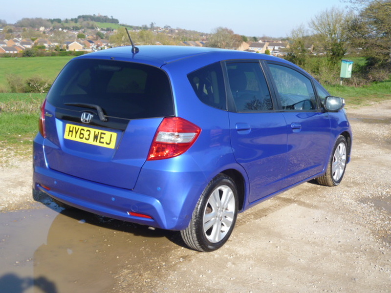 View HONDA JAZZ I-VTEC 1.4 ES PLUS AUTO