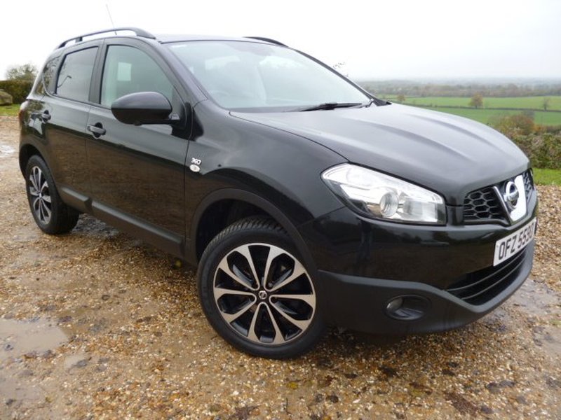 View NISSAN QASHQAI 360